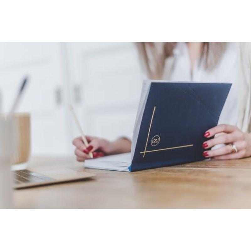 Nez Living Vegan Bio-leather Notebook Lilly | Large | Tanzanite